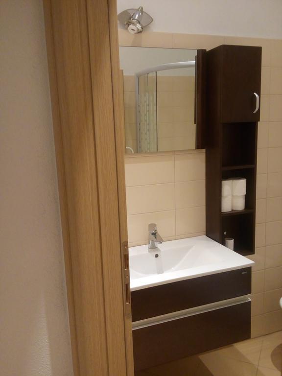 Adriatic Rose Apartment ตูรันญ์ ภายนอก รูปภาพ